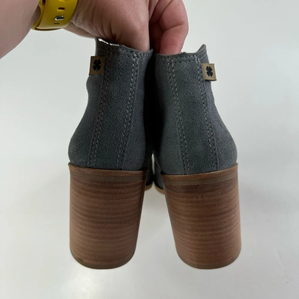 Lucky Brand Pellyon Suede‎ Ankle Booties in Open Gray Size 6.5